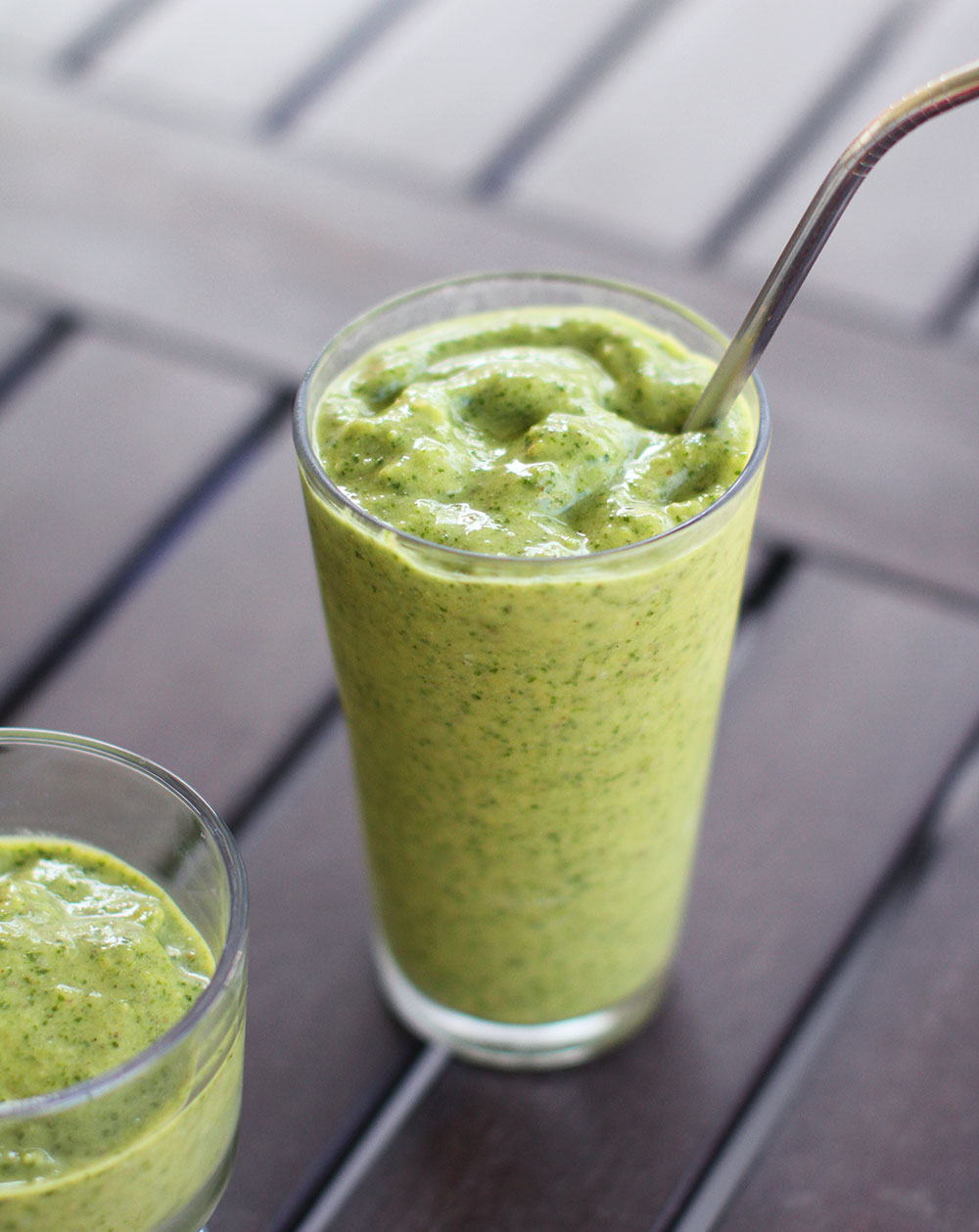 Morning-Green-Smoothie-easy-recipe-for-kids-Little-Hero-Project